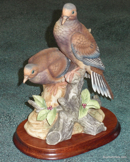 VINTAGE MOURNING DOVES ANDREA BY SADEK COLLECTIBLE BIRD FIGURINE BIRDWATCHER GIFT