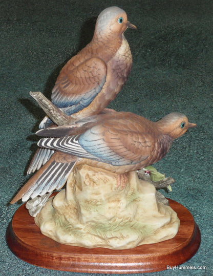 VINTAGE MOURNING DOVES ANDREA BY SADEK COLLECTIBLE BIRD FIGURINE BIRDWATCHER GIFT