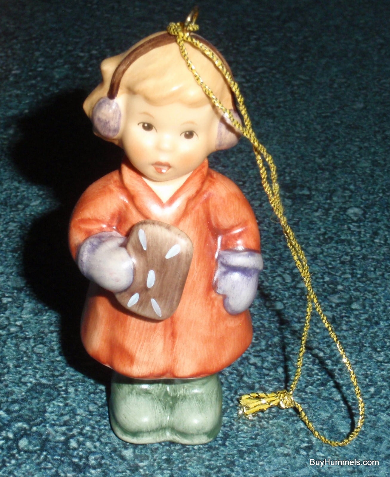 SWEET TREATS Goebel Hummel Collectible Figurine 2067/A/O Christmas Ornament 1998