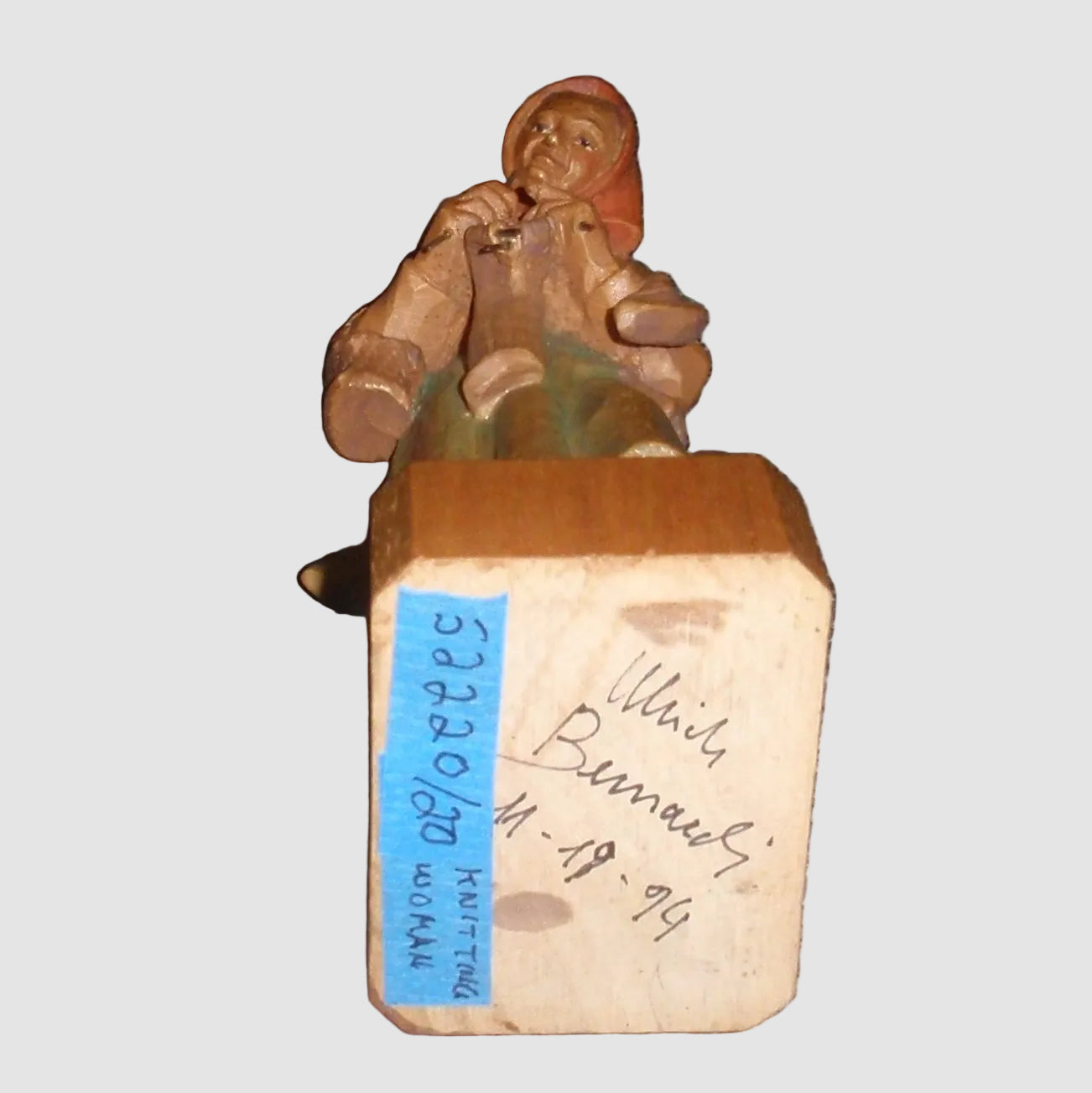 "Woman Knitting" ANRI Woodcarving Figurine #52220/20 - Signed Ulrich Bernardi (7")