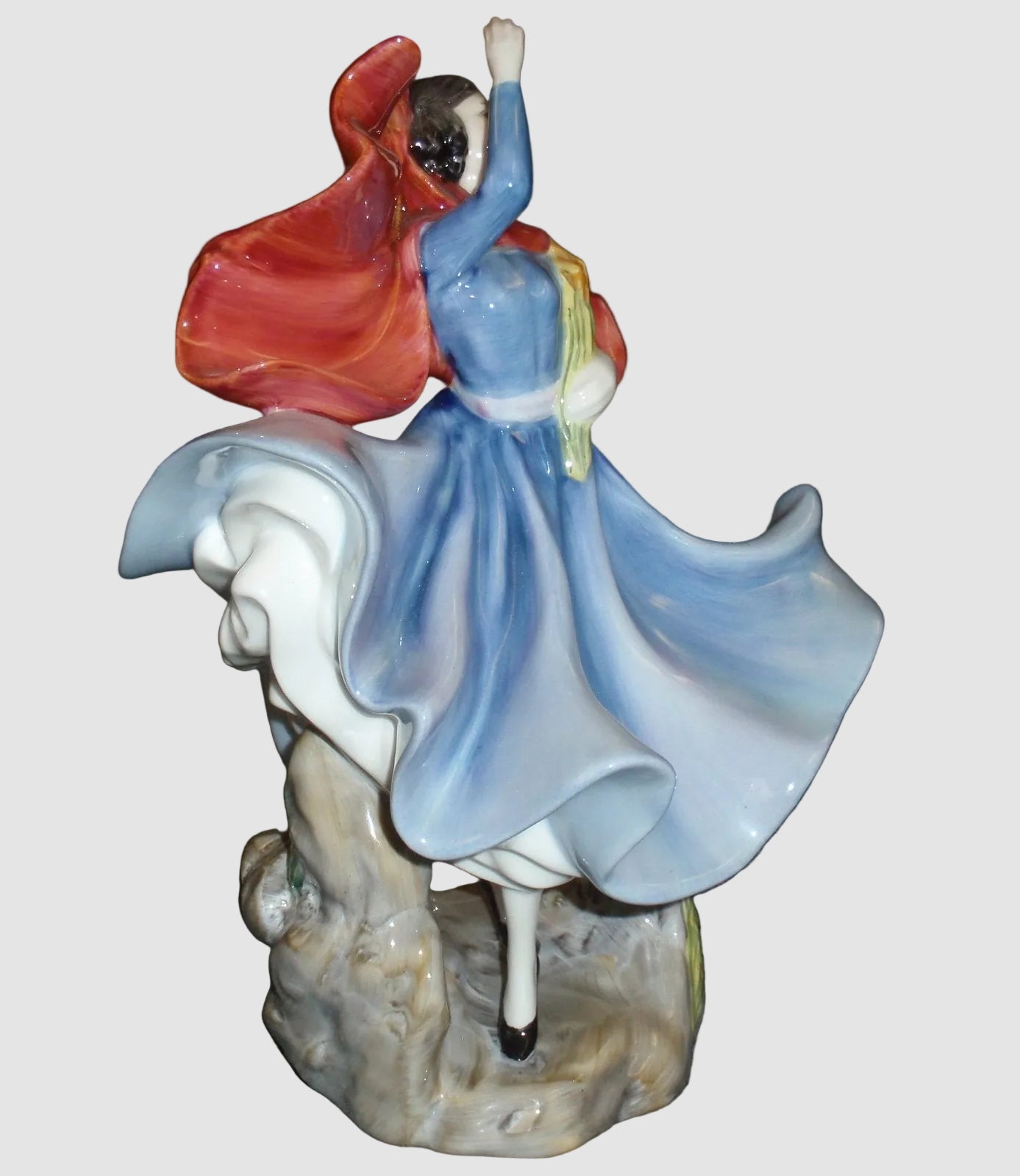 "Sophie" Royal Doulton Figurine HN3257 - Pretty Ladies Collection (8")