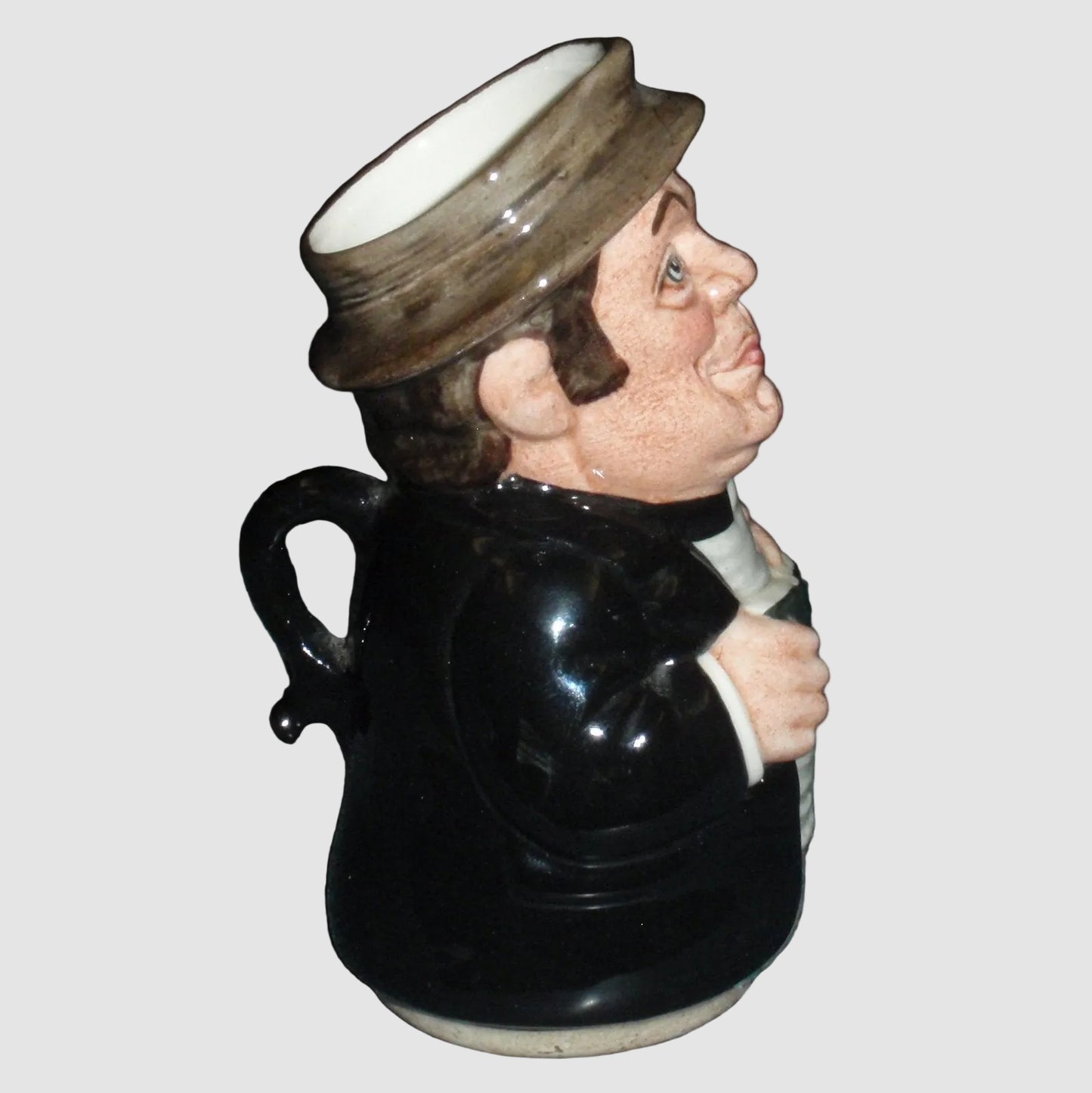 "The Clergyman" Rev. Cassock Royal Doulton Character Toby Jug D6702 (4")