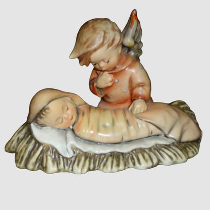 "Angelic Sleep" Goebel Hummel Figurine Candleholder #25 - (3.75")