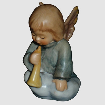 "Peaceful Sounds" Goebel Hummel Figurine #718/E - TMK-7 (2.6")