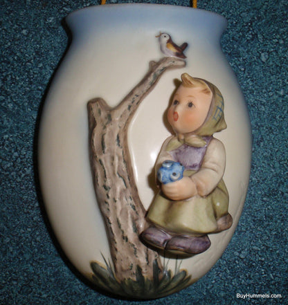 "Girl In Tree" Goebel Hummel Hanging Wall Vase Pokcet Figurine #360/C