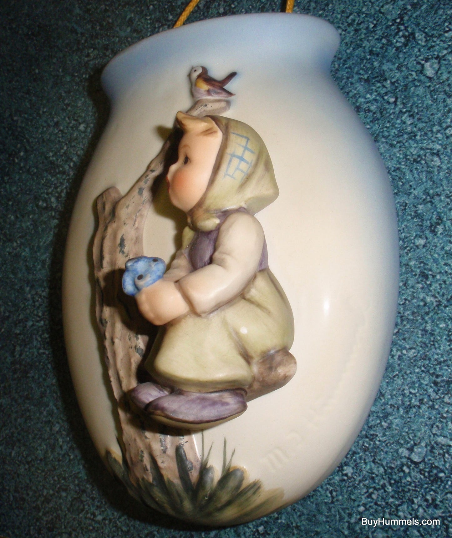 "Girl In Tree" Goebel Hummel Hanging Wall Vase Pokcet Figurine #360/C