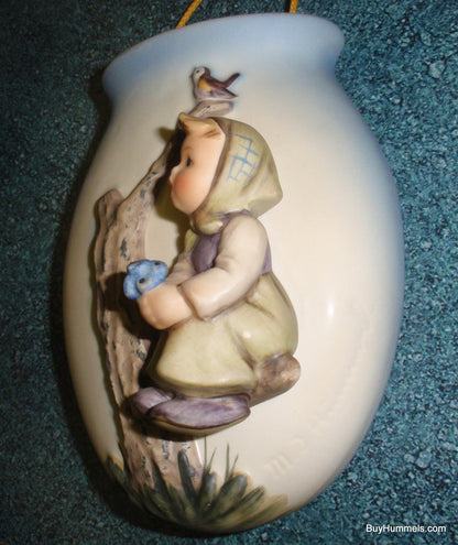 "Girl In Tree" Goebel Hummel Hanging Wall Vase Pokcet Figurine #360/C
