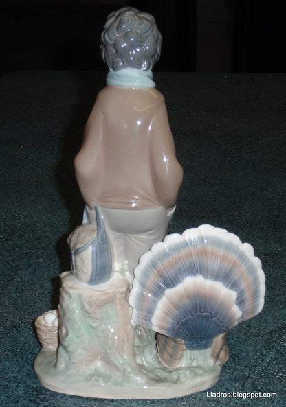 "Boy With Turkey" Lladro Figurine #1276 Boy With Basket Of Eggs