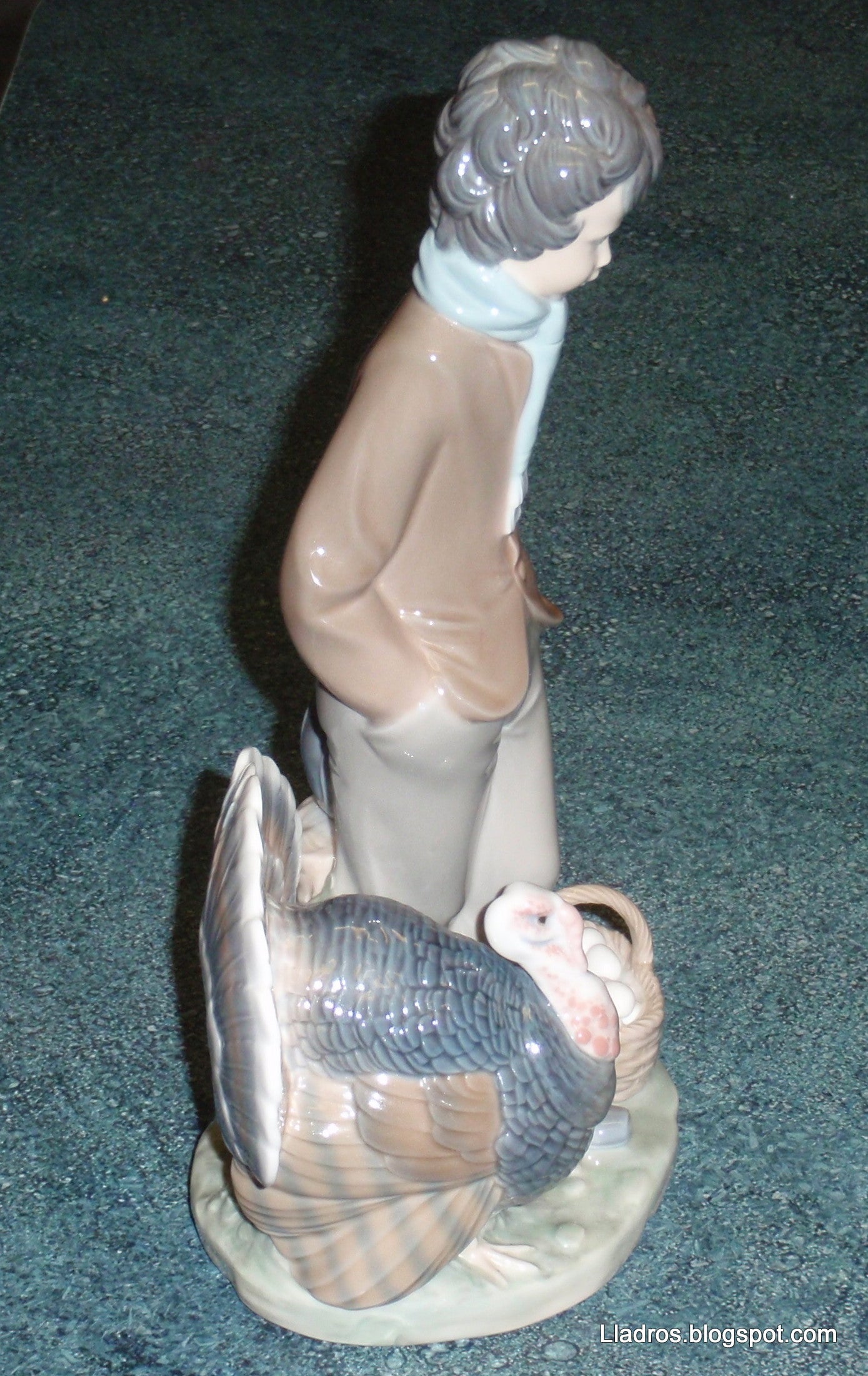 "Boy With Turkey" Lladro Figurine #1276 Boy With Basket Of Eggs