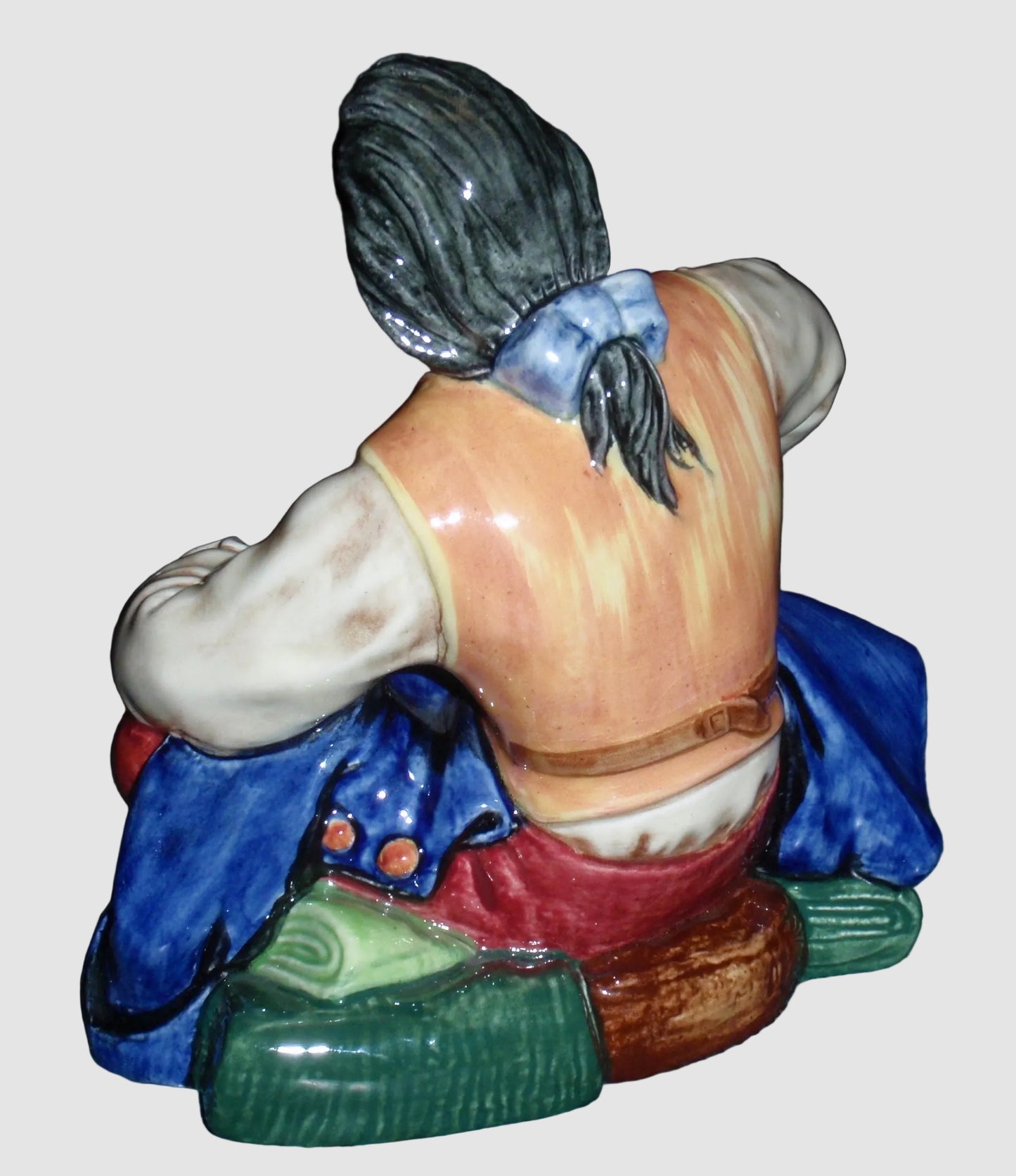 "The Tailor" Royal Doulton Figurine HN2174 - Mary Nicoll (5.25")