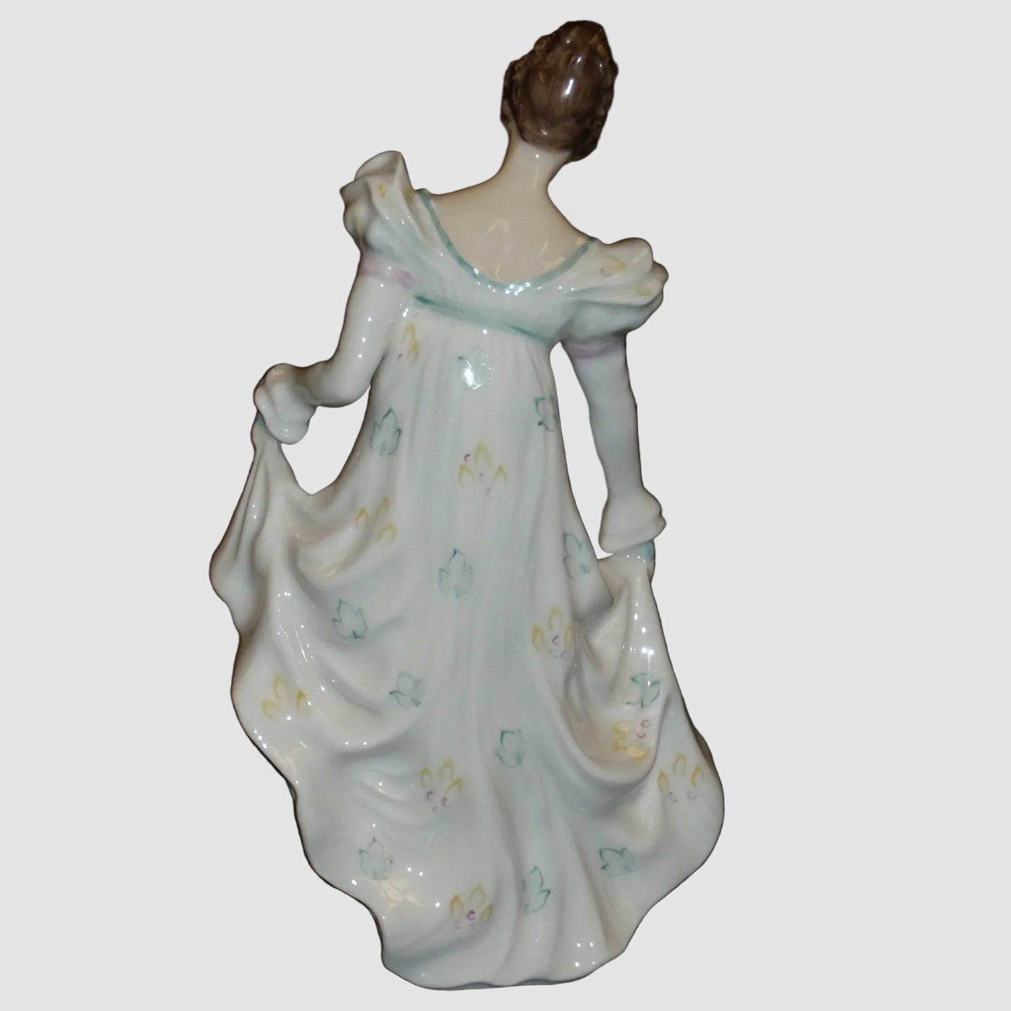 "Minuet" Royal Doulton Figurine HN 2019 - Pretty Ladies Collection (7.25")