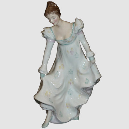 "Minuet" Royal Doulton Figurine HN 2019 - Pretty Ladies Collection (7.25")