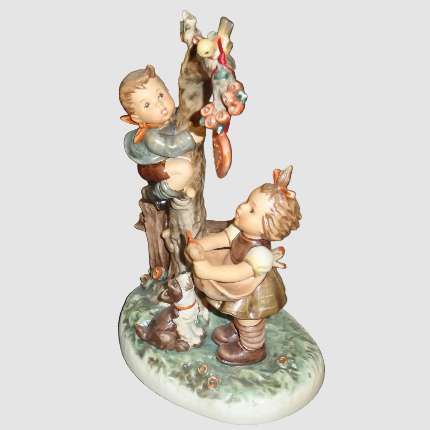 "Here's My Heart" Goebel Hummel Century Collection Figurine #766 (10.5")