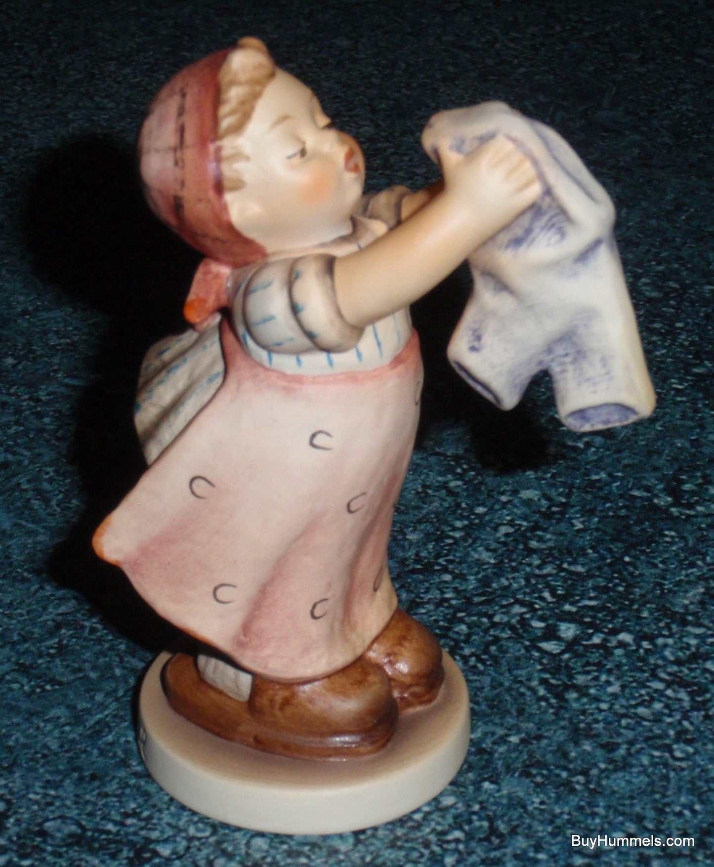 "Wash Day" Goebel Hummel Figurine #321/4/0 - Girl Hanging Clothes - Collectible Gift!