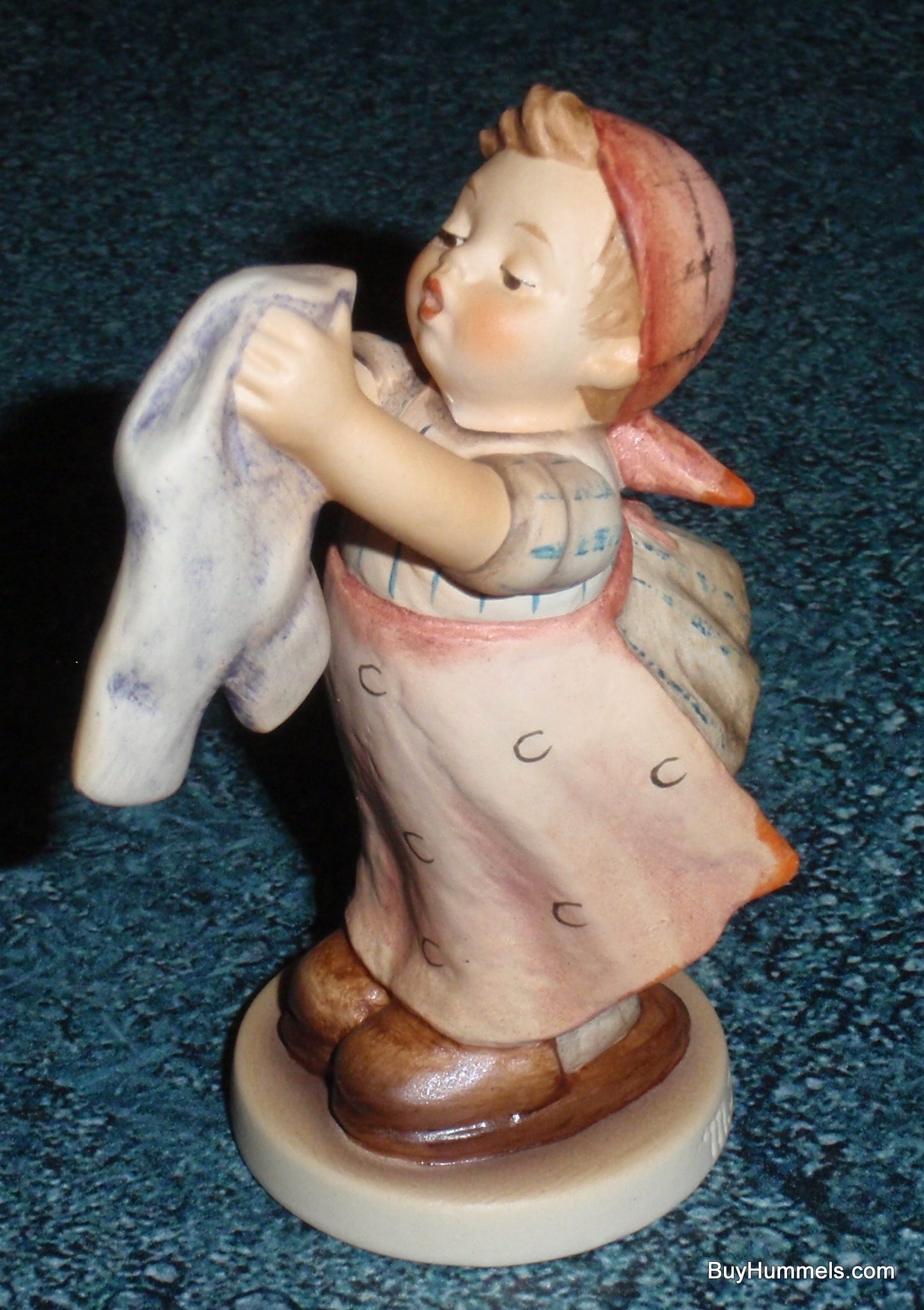 "Wash Day" Goebel Hummel Figurine #321/4/0 - Girl Hanging Clothes - Collectible Gift!