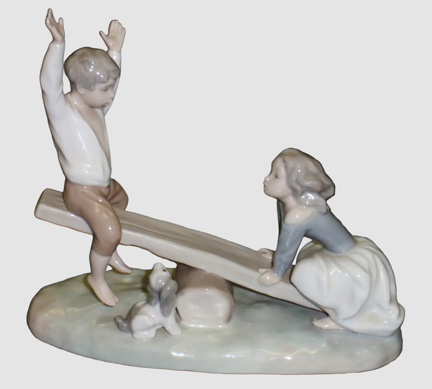 Lladro See Saw Figurine 4867 Boy Girl Teeter Totter Dog Columpio Fulgencio Garcia Vintage Spain Glossy