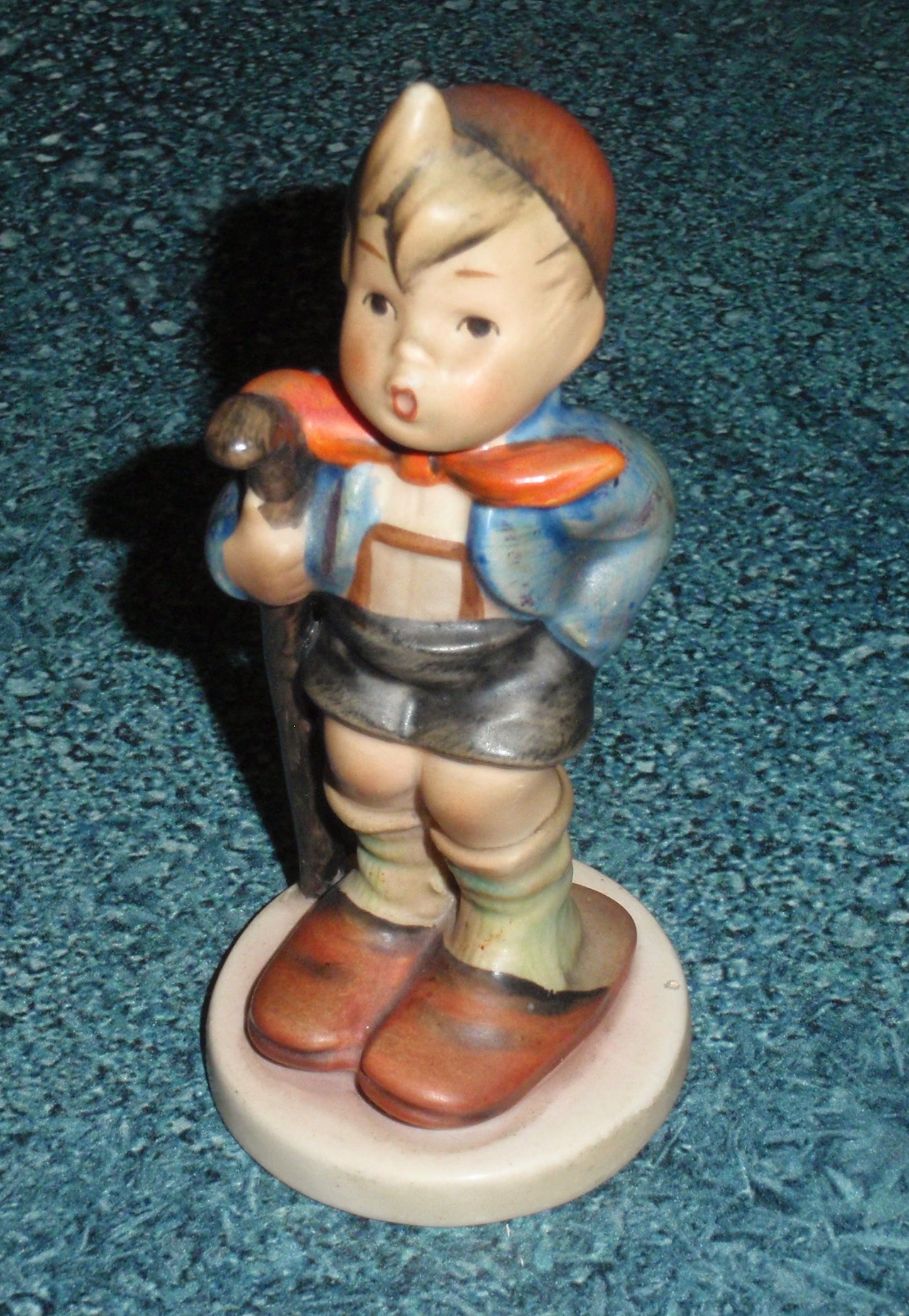 "Little Hiker" Goebel Hummel Figurine #16 2/0 - TMK2 FULL  BEE