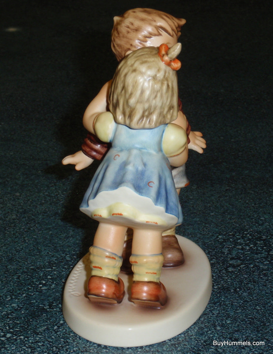 "First Kiss" Goebel Hummel Figurine #2337 TMK9