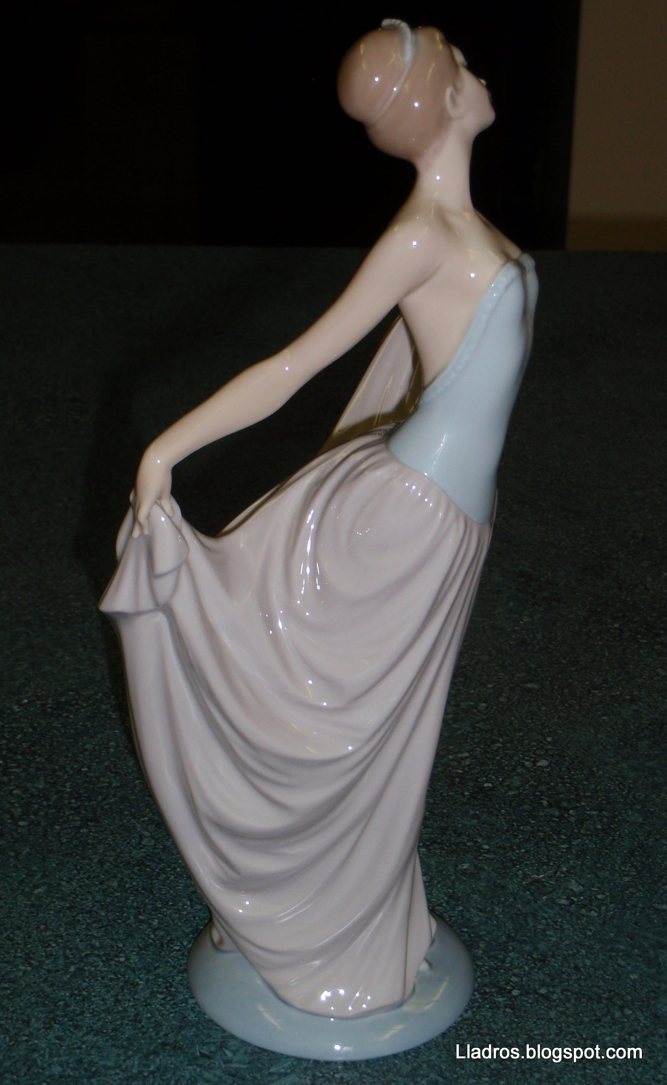 The Dancer Elegant Lladro Figurine #5050 - RARE Retired Collectible Gift!