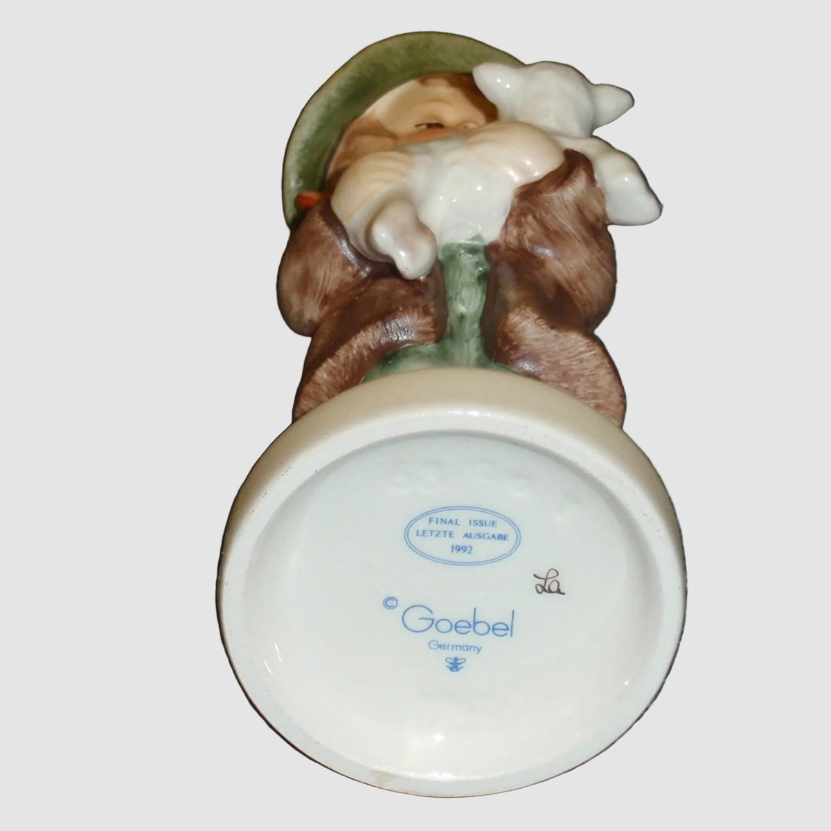 "Lost Sheep" Goebel Hummel Figurine #68 2/0 TMK7 Final Issue Box (4.5")