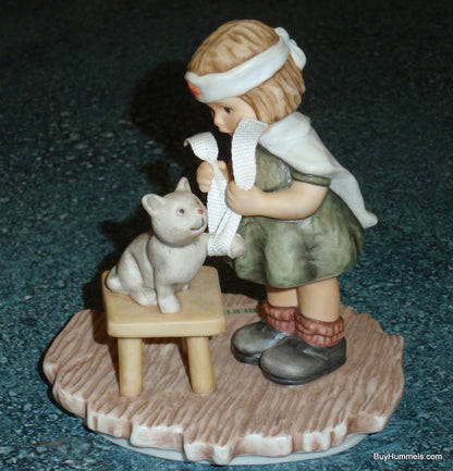 Goebel "Tender Loving Care" BH25 Nurse With Kitten Figurine By Berta Hummel Gift