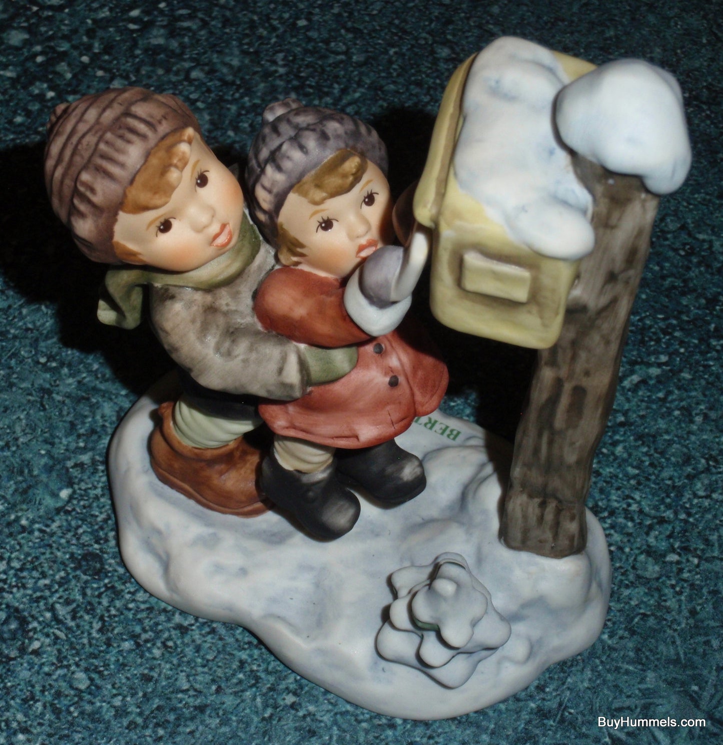 "Sending Season's Greetings" GOEBEL BERTA HUMMEL Figurine BH276 - Brother And Sister Mailing A Letter On Snowy Day!