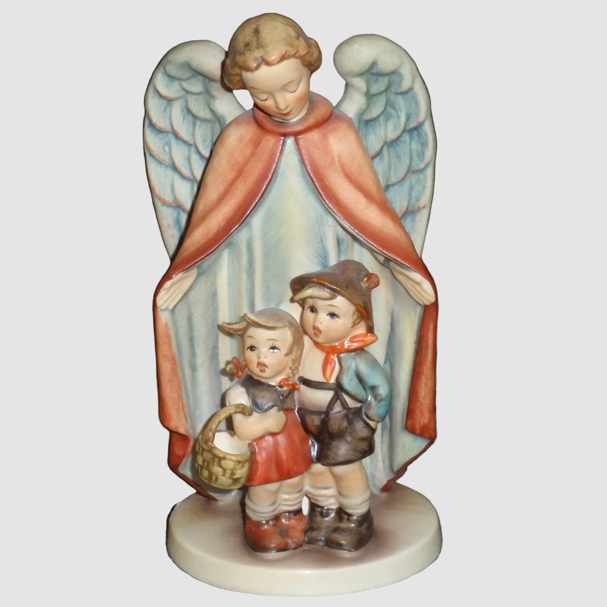 "Heavenly Protection" Goebel Hummel Figurine #88/I TMK5 Box (6.5")