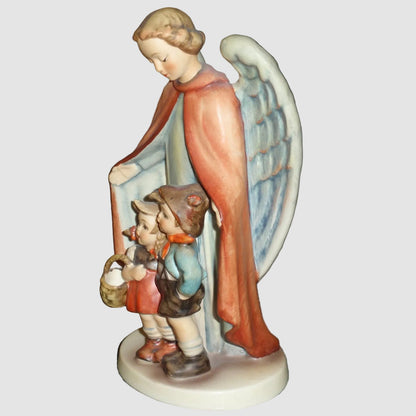 "Heavenly Protection" Goebel Hummel Figurine #88/I TMK5 Box (6.5")