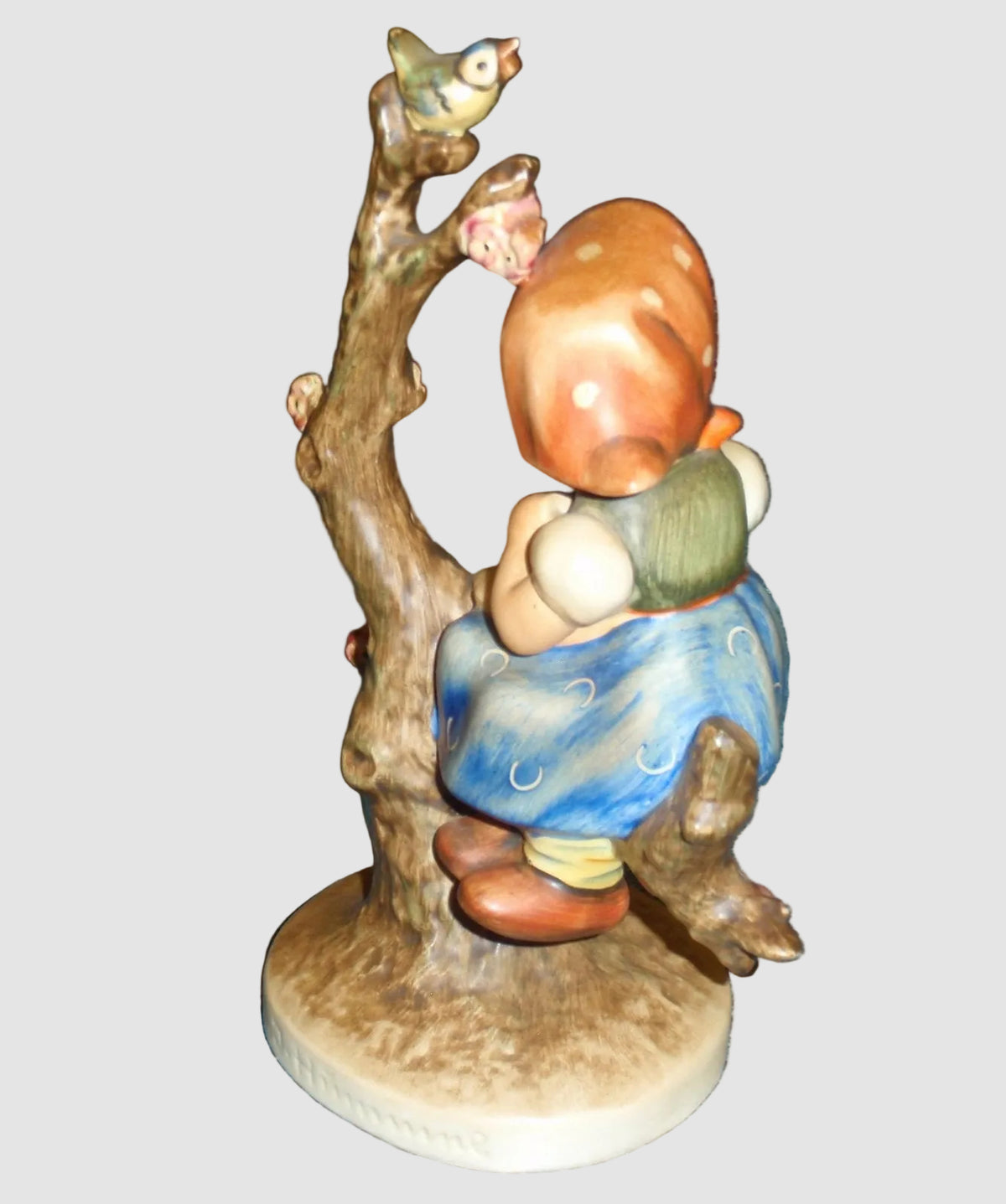 "Apple Tree Girl" Goebel Hummel Figurine #141/I - Large 6" TMK2 Full Bee