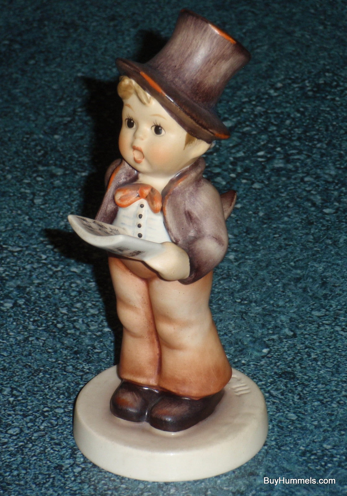 "Street Singer" Goebel Hummel Figurine #131 - Boy With Sheet Music - GIFT!