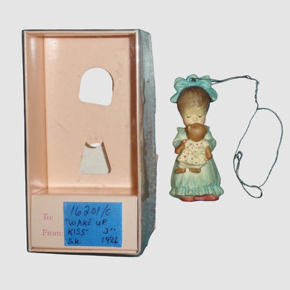"Wake-Up Kiss" Sarah Kay Anri Toriart Ornament #16201/C With Box (3")