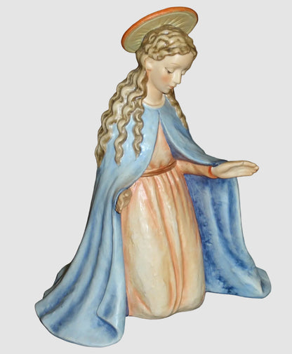 "Mary Madonna" Jumbo Nativity Goebel Hummel Figurine #260/A (10")