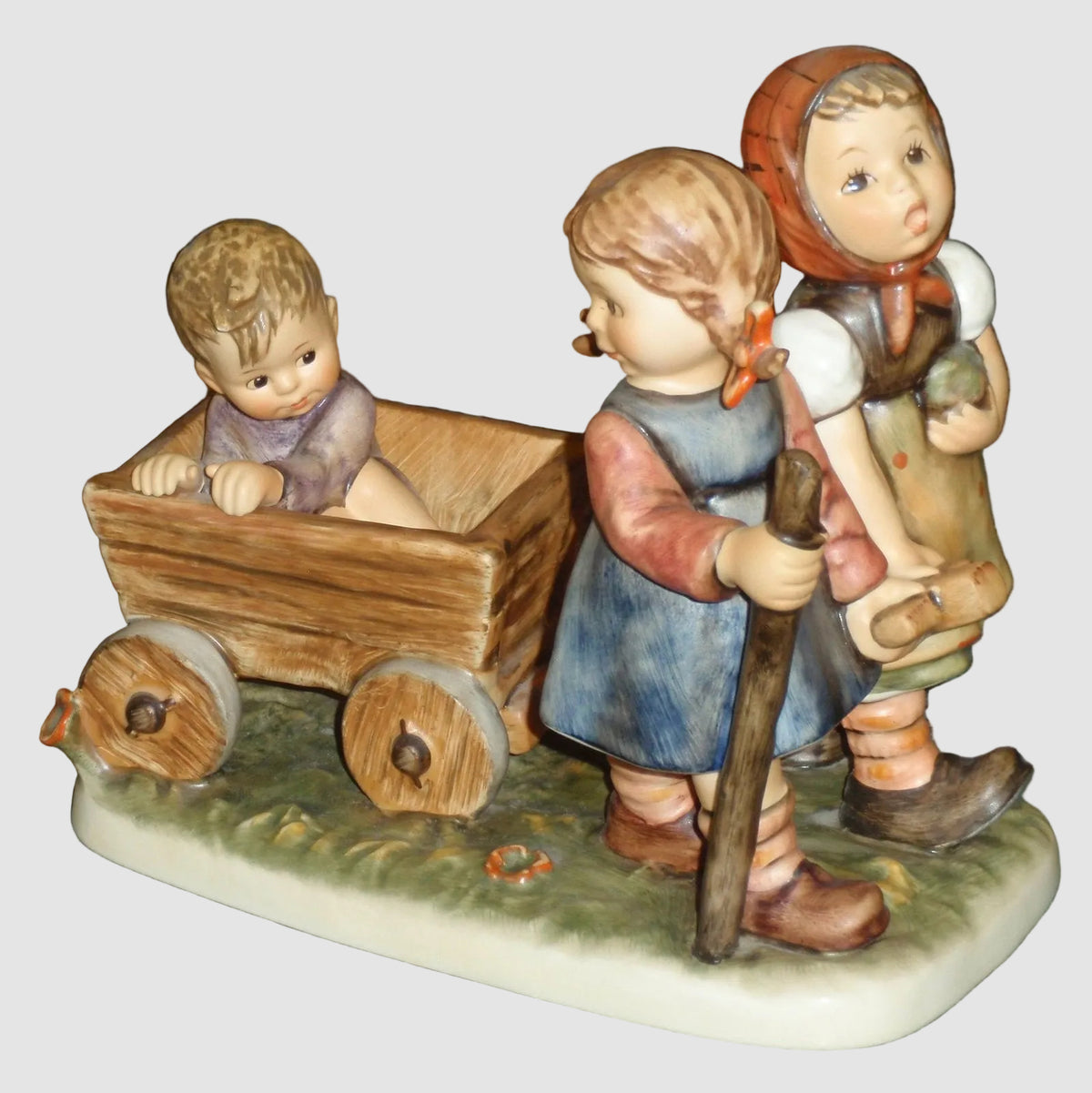 "Pleasant Journey" Goebel Hummel Figurine #406 Century Collection Box (6.25")