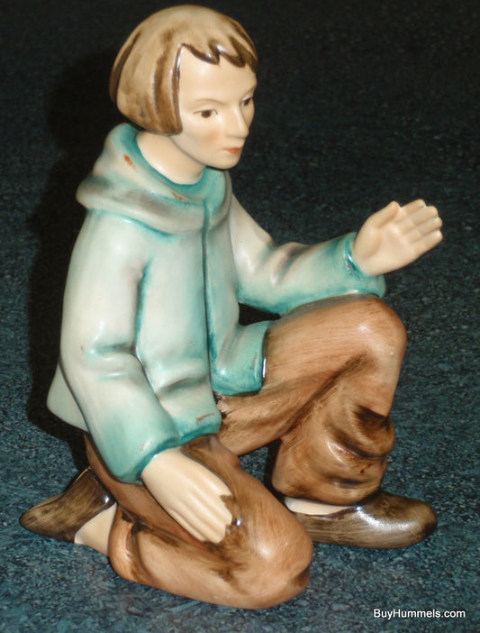 Kneeling Shepherd Goebel Hummel Nativity Scene Figurine 214/G