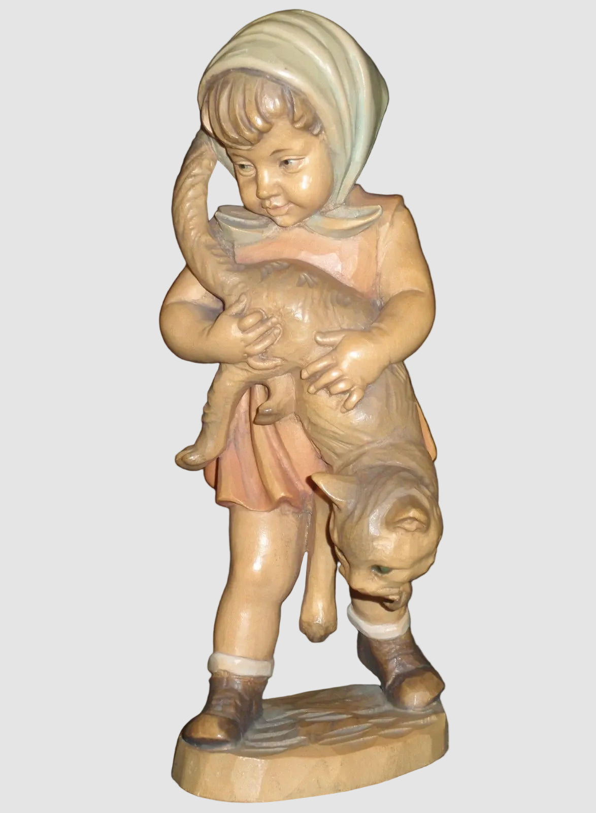 "Girl With Cat" Anri Woodcarving #689-077 Signed Ulrich Bernardi (10")
