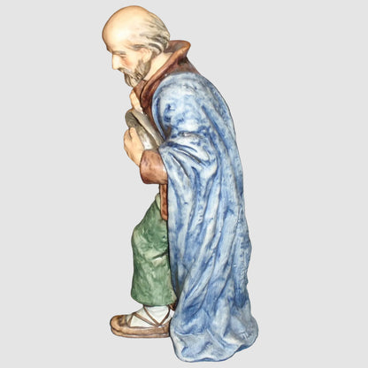 "Shepherd Standing" Jumbo Nativity Goebel Hummel Figurine #260/G (12")