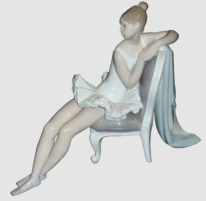 "Classic Dance" Lladro Porcelain Figurine #4847 - Seated Ballerina (12.5")