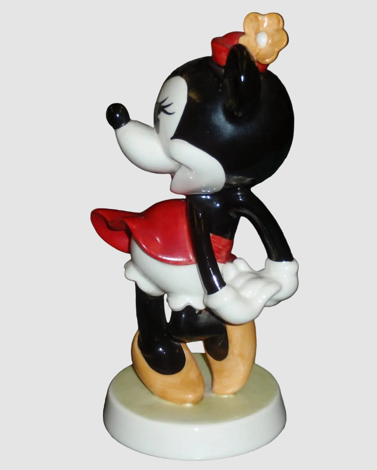 Goebel Disney Collectors Club "Mickey & Minnie Mouse" Figurines - Limited Edition Pair