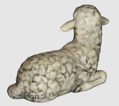 "Sheep Laying" Jumbo Nativity Goebel Hummel Figurine #260/R (4")