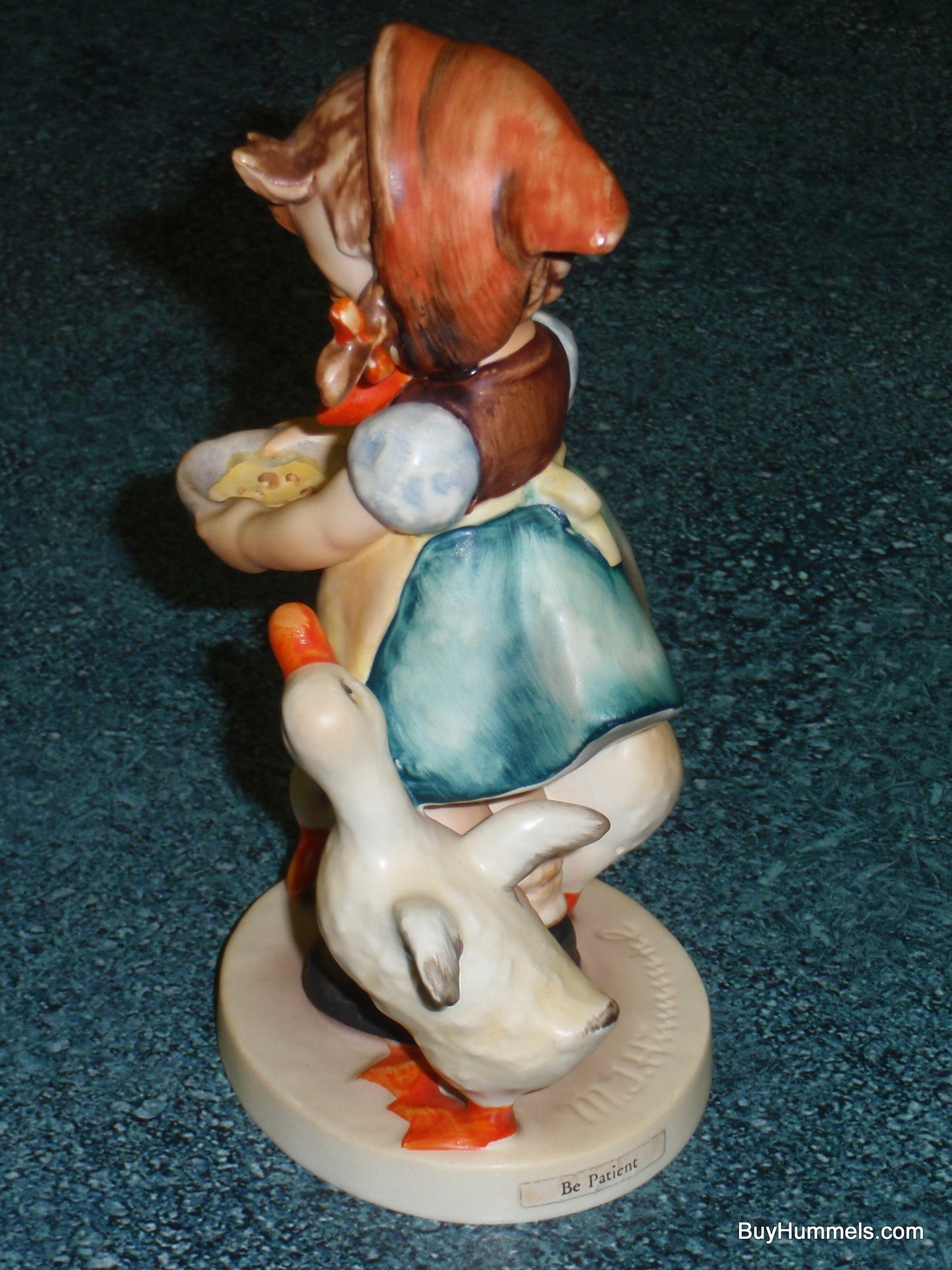 LARGE "Be Patient" Goebel Hummel Figurine #197/1 - Little Girl Feeding Ducks!