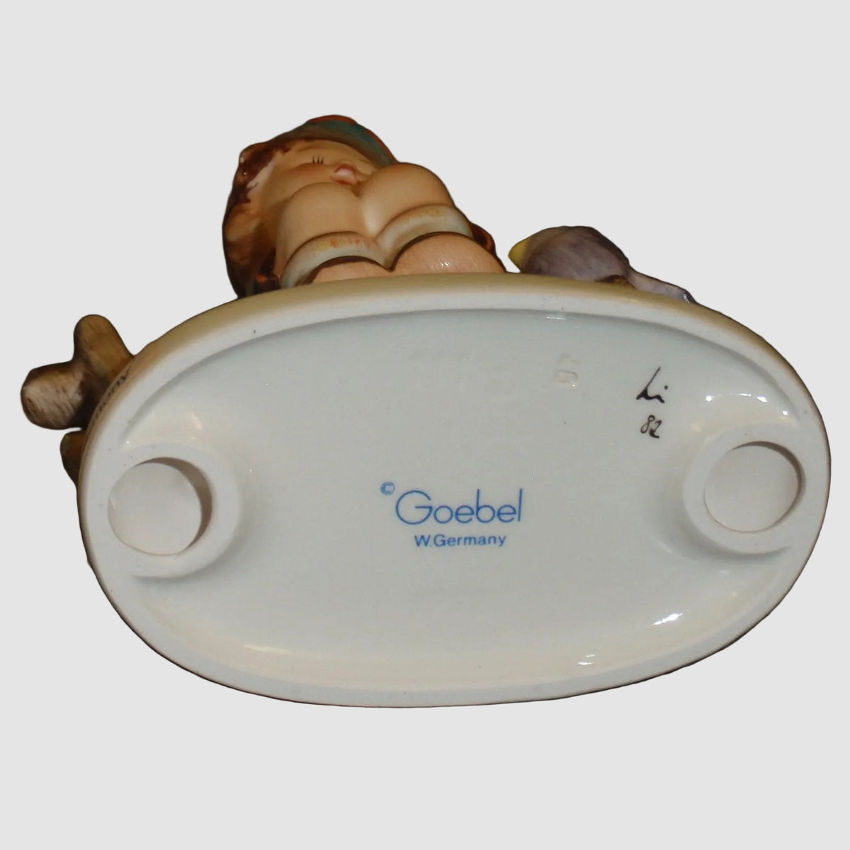 "Wayside Harmony" Goebel Hummel Large Figurine #111/I (5" - NIB)