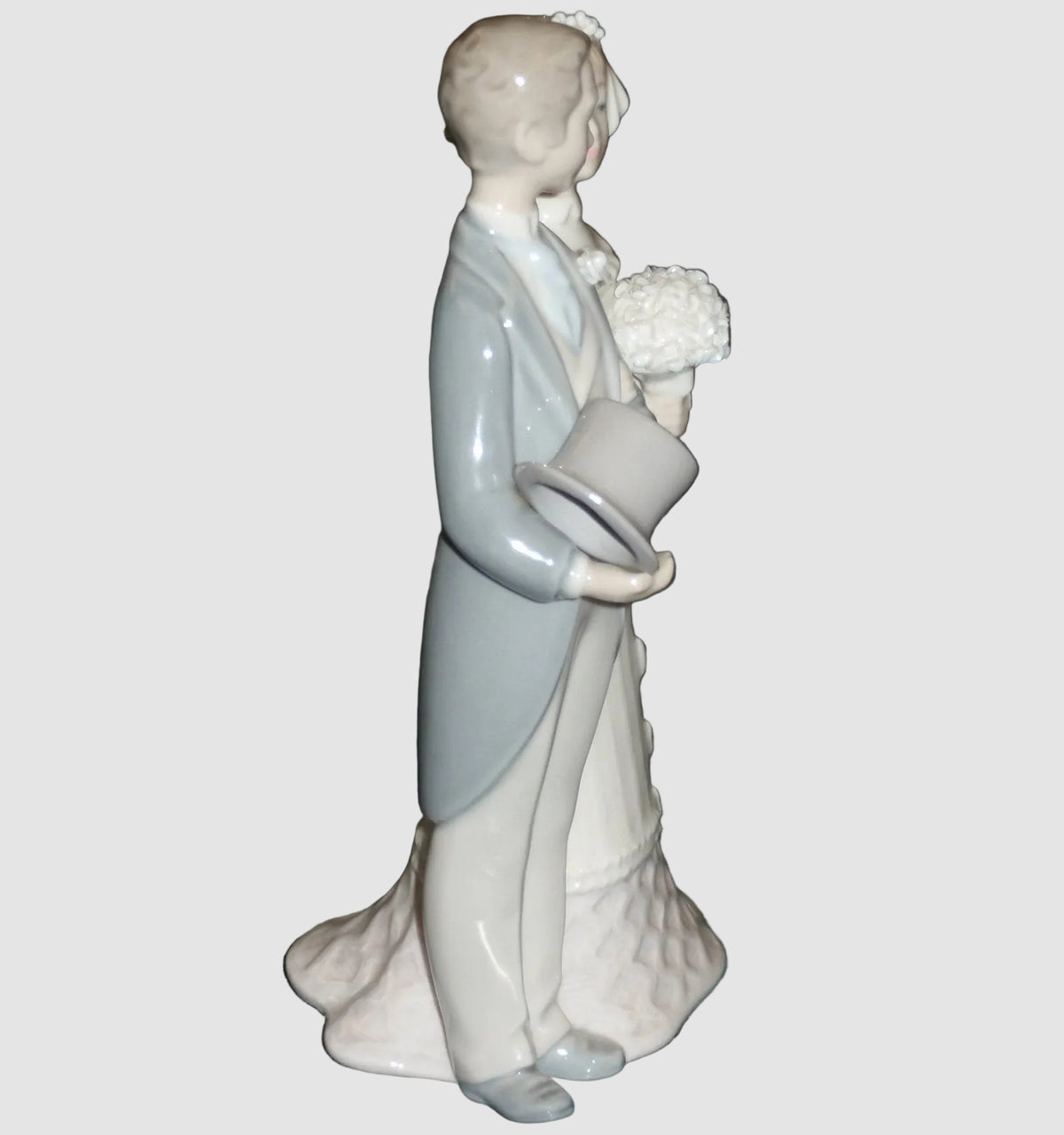 "Wedding Day" Lladro Bride & Groom Figurine #4808 7.75" With Box