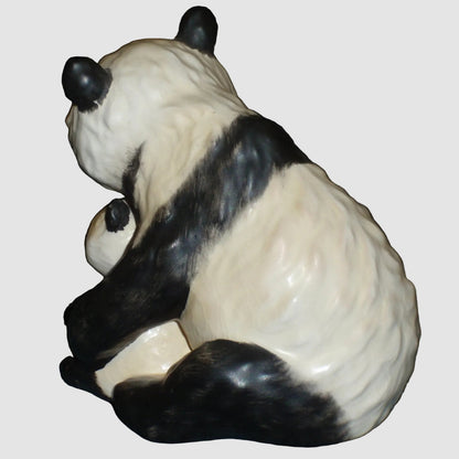 "Giant Panda With Cub" Goebel Figurine #36008-10 (4.25")