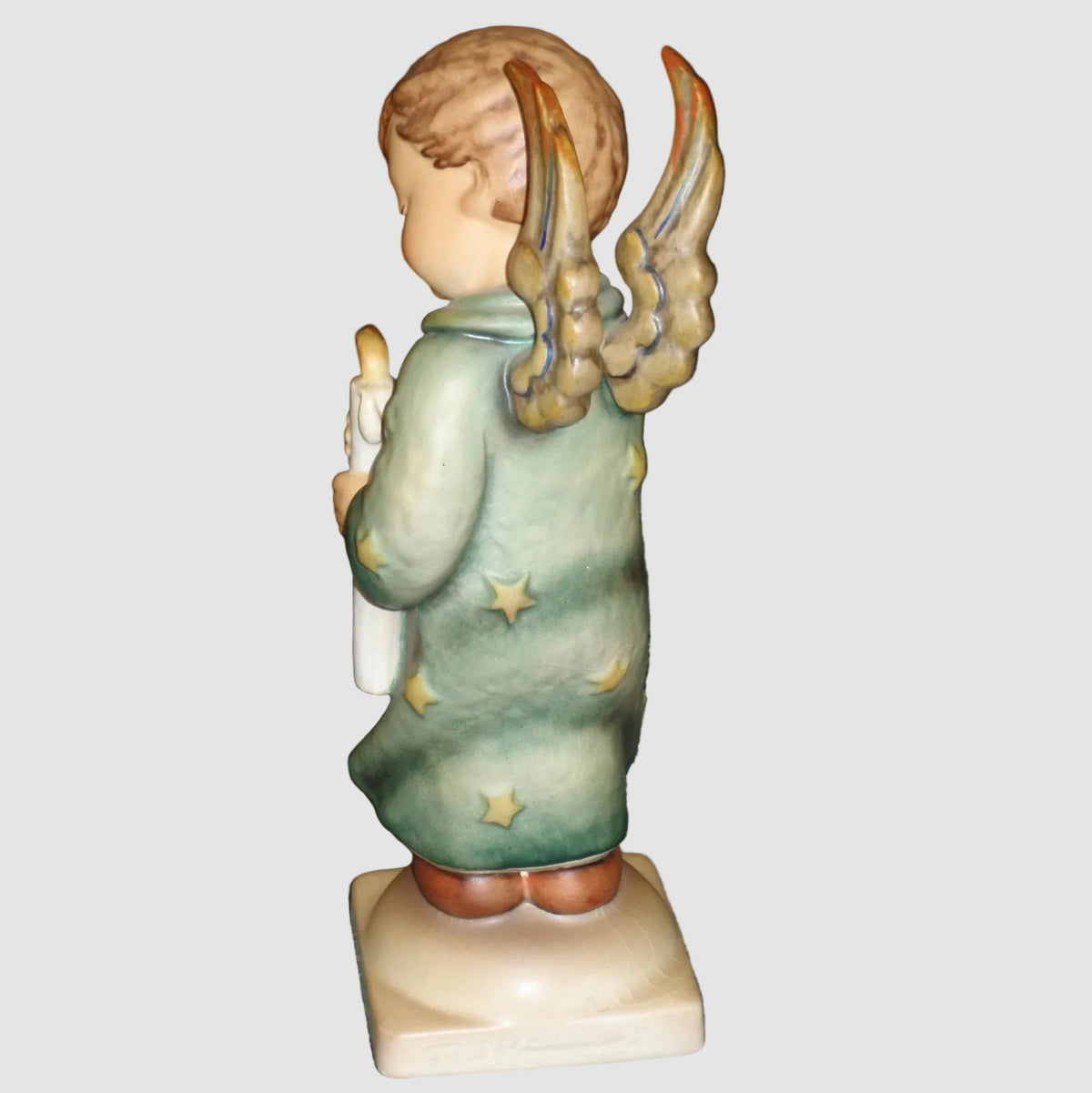 "Heavenly Angel" Goebel Hummel Figurine #21/II (Extra Large 8.75")