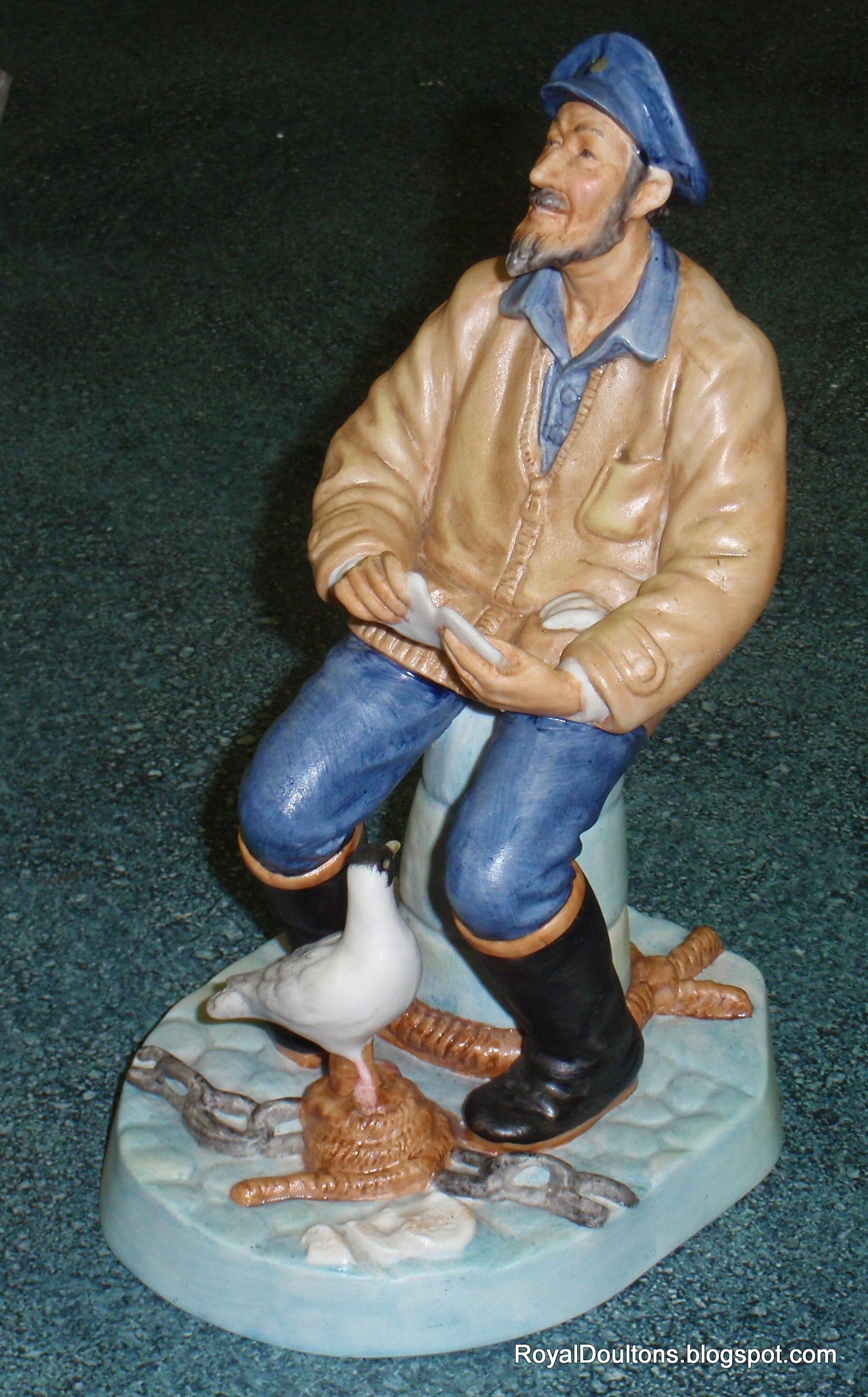 "The Seafarer" Royal Doulton Figurine HN2455 - Sailor & Seagull (8.75")
