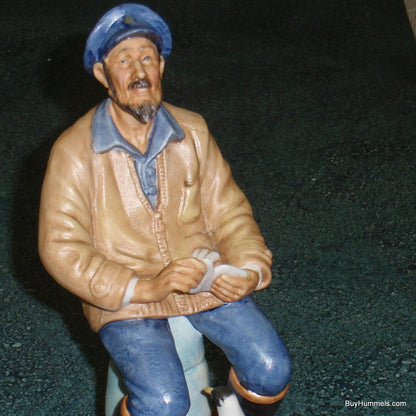 "The Seafarer" Royal Doulton Figurine HN2455 - Sailor & Seagull (8.75")