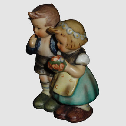 "We Congratulate" Goebel Hummel Nativity Figurine #214/E (3.75" TMK-4)