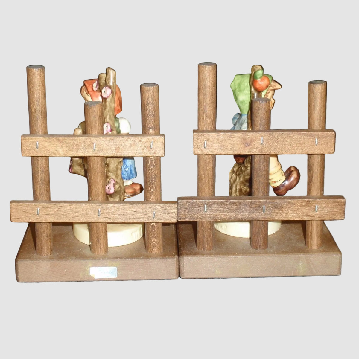 "Apple Tree Girl & Apple Tree Boy" Goebel Hummel Bookends #252/A & #252/B (5.5")
