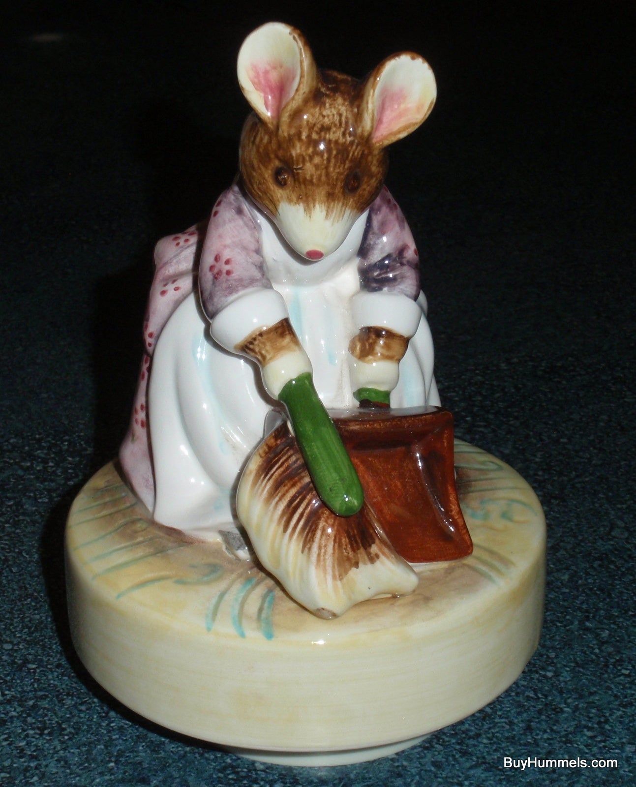 "HUNCA MUNCA" Schmid Collectible Mouse Music Box Beatrix Potter The Tale of Two Bad Mice