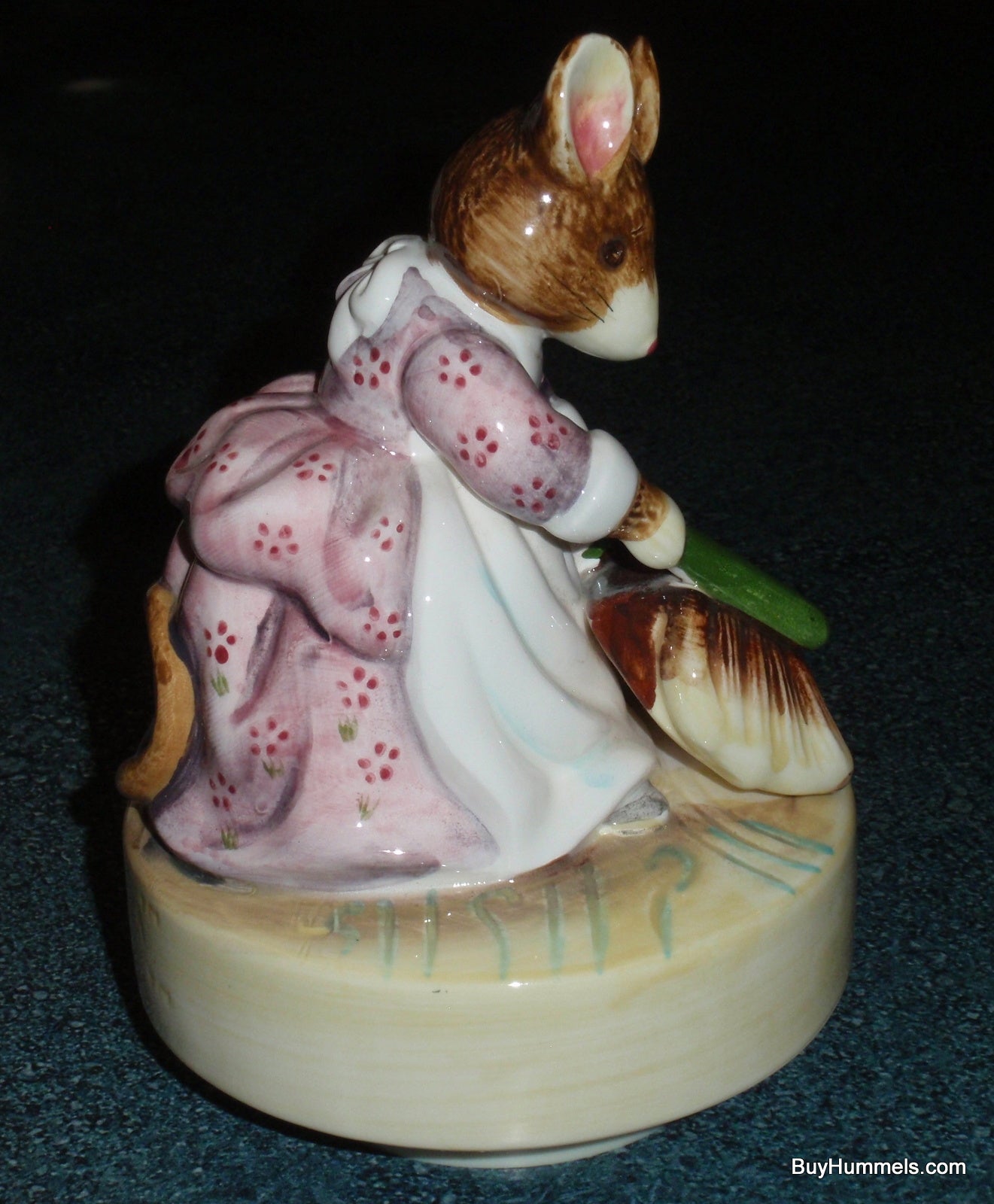 "HUNCA MUNCA" Schmid Collectible Mouse Music Box Beatrix Potter The Tale of Two Bad Mice